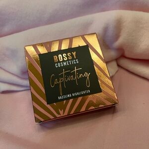 Boss Highlighter in Pink and Black